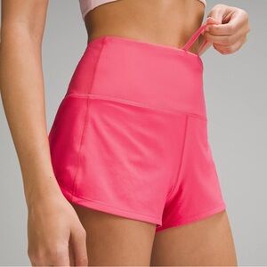 NWOT lululemon high rise speed up shorts 2.5 inch